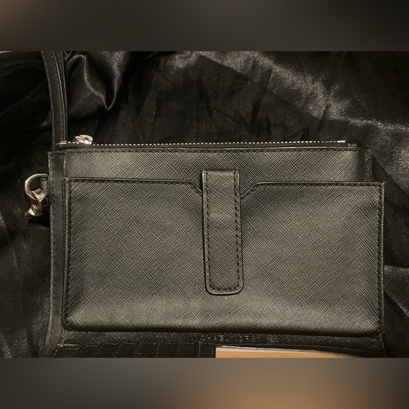 Michael Kors Adele Leather Smartphone Wallet - Picture 6 of 8